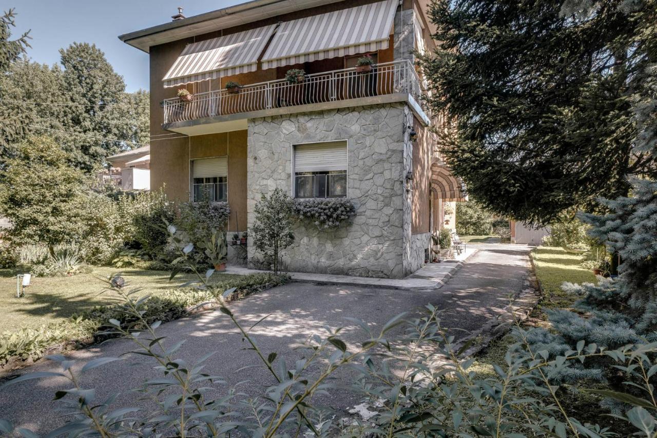 Sentirsi A Casa, Lontano Da Casa-Feel At Home Away From Home Caronno Pertusella Exterior foto