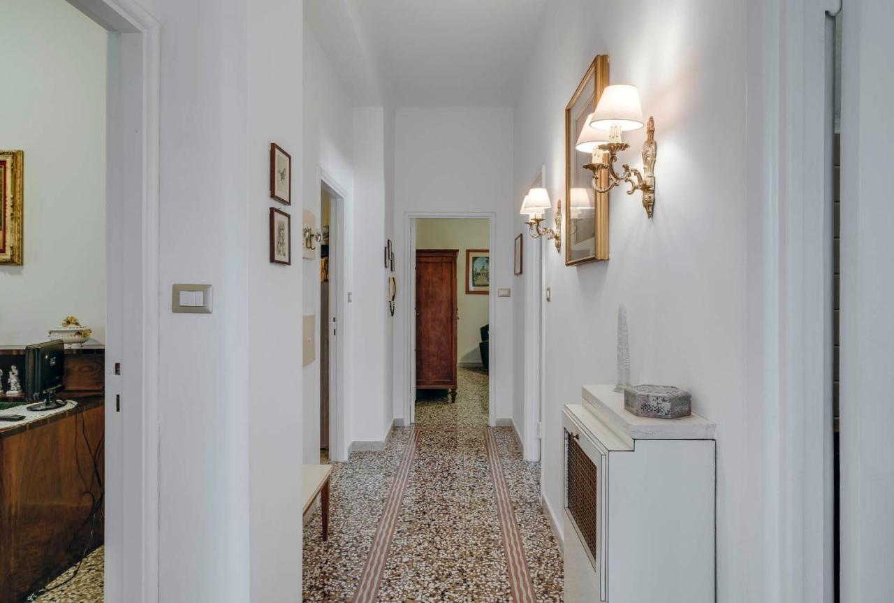 Sentirsi A Casa, Lontano Da Casa-Feel At Home Away From Home Caronno Pertusella Exterior foto