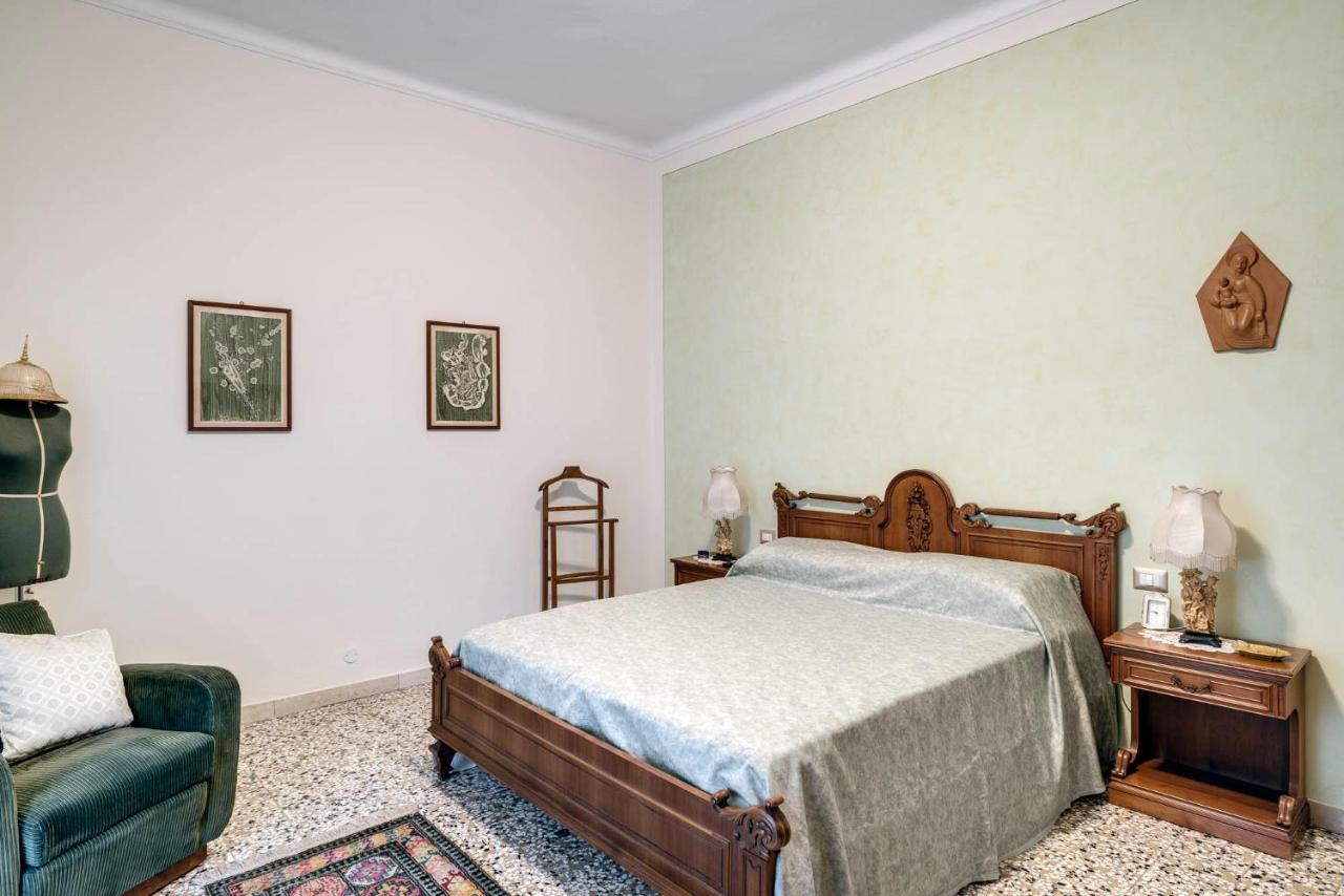 Sentirsi A Casa, Lontano Da Casa-Feel At Home Away From Home Caronno Pertusella Exterior foto